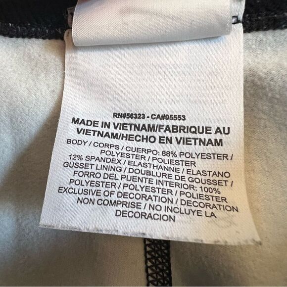 NIKE Pro Thermo Patterned Leggings - Picture 8 of 8